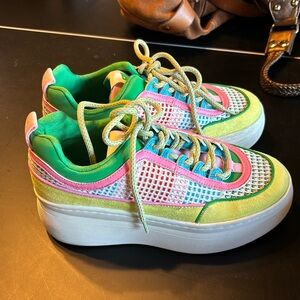 Steve madden platform sneakers